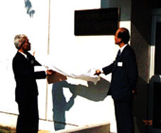 ��������Ȓ��w�����Ɠ��{�Z���^�[��